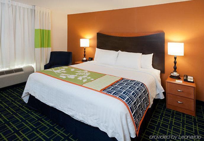 Fairfield Inn & Suites By Marriott Tallahassee Central Room photo